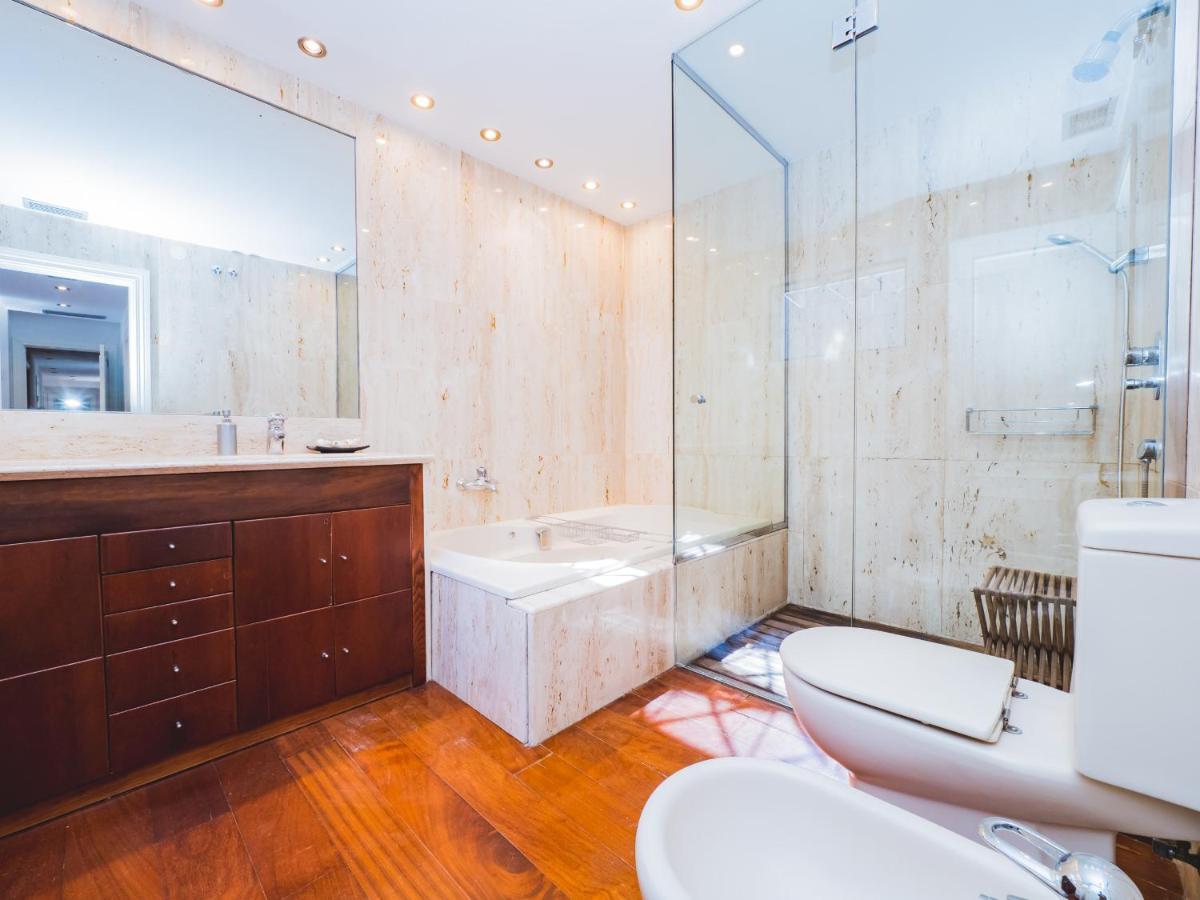 Cubo'S Gibralfaro House Center Villa Malaga Ngoại thất bức ảnh